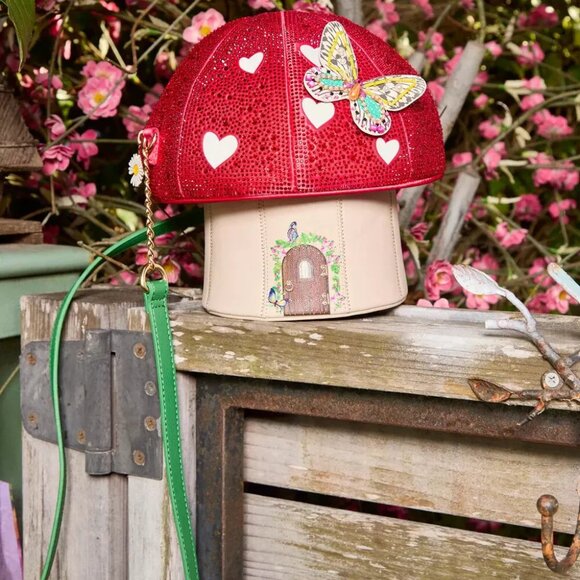 Betsey Johnson Kitsch Mush Love Crossbody Bag Mushroom & Butterfly New Sealed - Picture 2 of 14